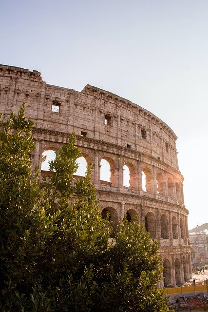 Découvrez la carte touristique de rome pour un séjour en 2025